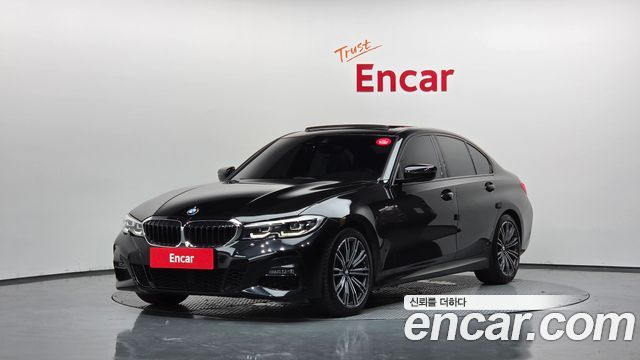 BMW 3-Series 320i M Sport, 2022