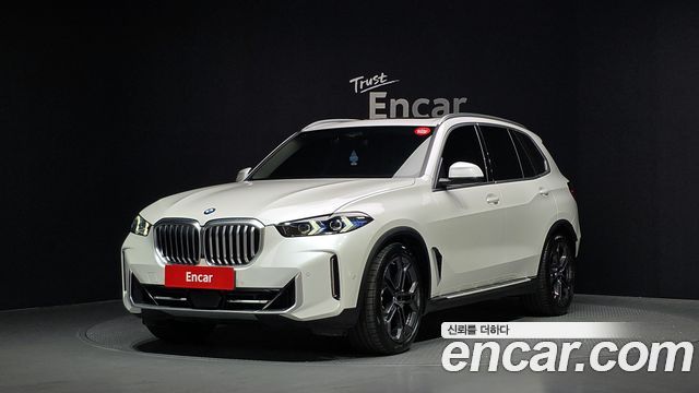 BMW X5 xDrive 40i xLine, 2024
