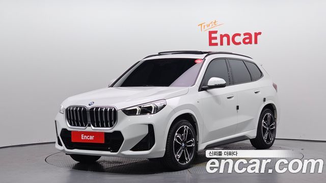 BMW X1 xDrive 20i M Sport, 2025