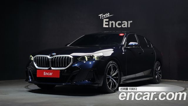 BMW 5-Series 530i xDrive M Sport, 2024