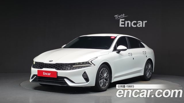 Kia K5 Prestige, 2021