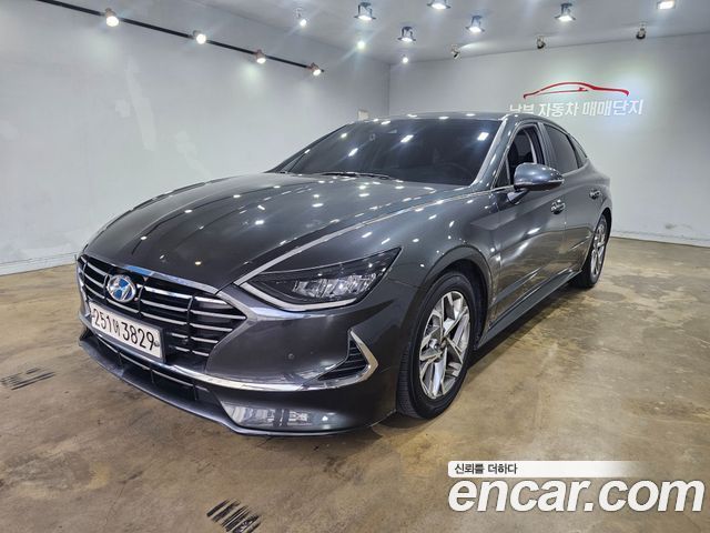 Hyundai Sonata 2.0 LPG(Disabled Person), 2020
