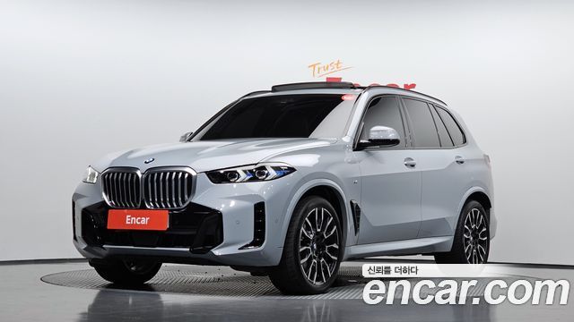 BMW X5 xDrive 40i M Sport, 2023