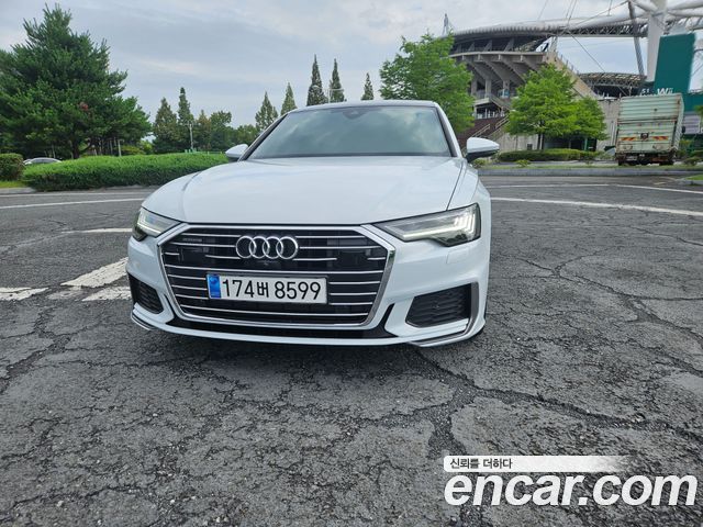Audi A6 45 TFSI Quattro Premium, 2023