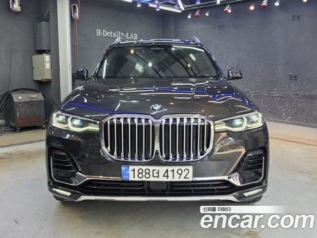 BMW X7 xDrive 40i Design Pure Excellence 6-Seater, 2022