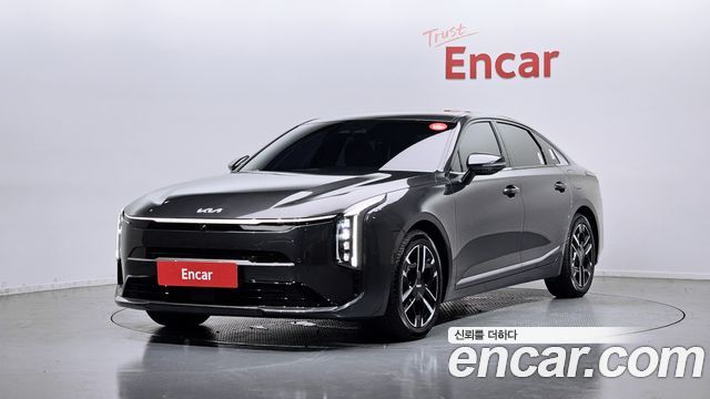 Kia K8 2.5 Gasoline 2WD, 2025