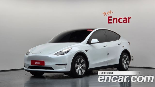 Tesla Model Y Long Range AWD, 2022