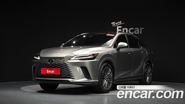 Lexus RX Luxury, 2023