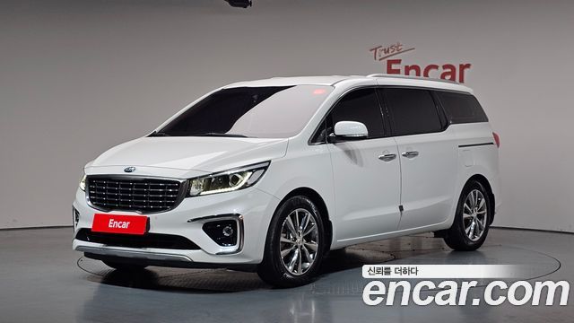Kia Canival 9-Seater Prstige, 2020