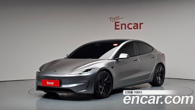 Tesla Model 3 Performance AWD, 2024