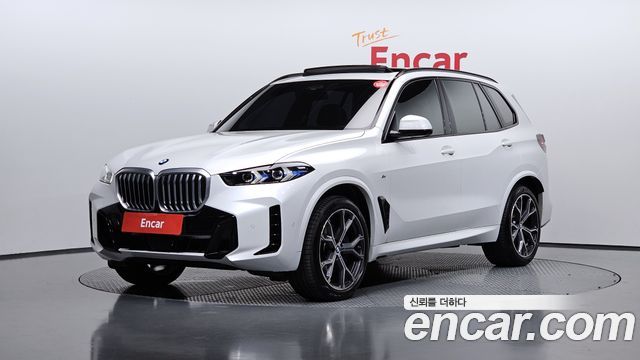 BMW X5 xDrive 40i M Sport, 2025