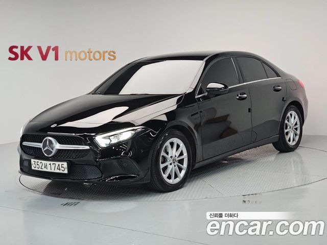 Mercedes-Benz A-Class A220 Sedan, 2020