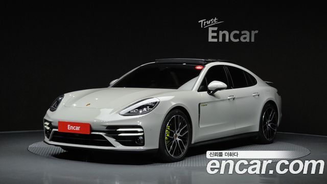 Porsche Panamera 2.9 AWD E-Hybrid Platinum Edition, 2023