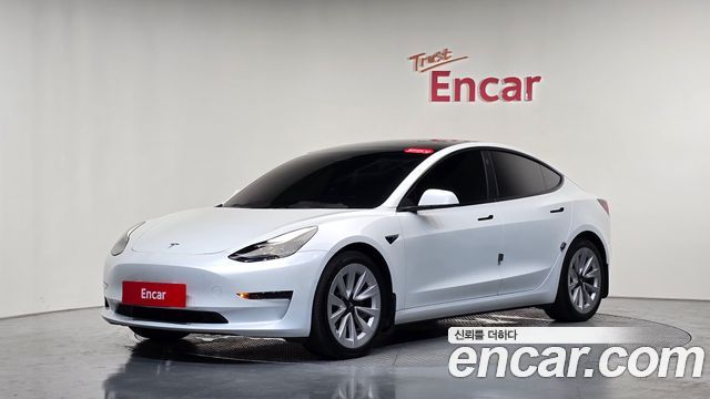 Tesla Model 3 RWD, 2022