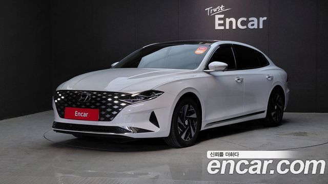 Hyundai Grandeur Exclusive, 2022