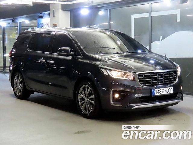 Kia Canival 9-Seater Prstige, 2018