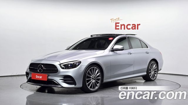 Mercedes-Benz E-Class E350 4MATIC AMG Line, 2022