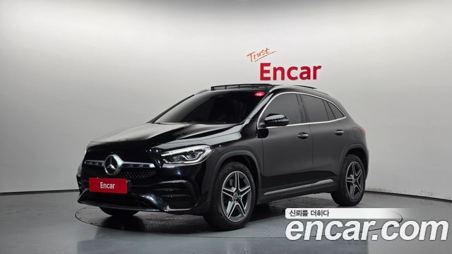 Mercedes-Benz GLA-Class GLA250 4MATIC, 2020