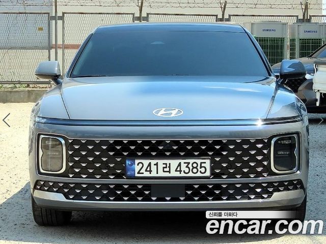 Hyundai Grandeur Premium, 2025