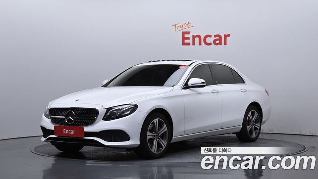 Mercedes-Benz E-Class E220d Avantgarde, 2019
