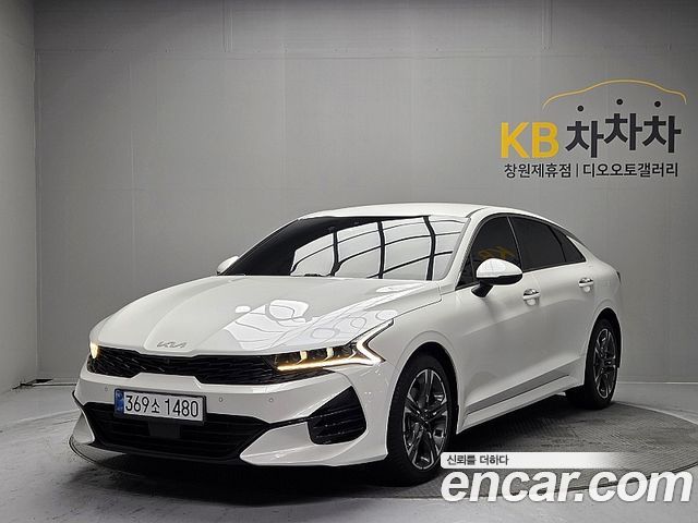 Kia K5 2.0, 2022