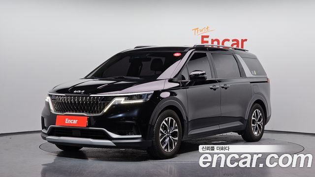 Kia Canival Diesel 9-Seater Prestige, 2021