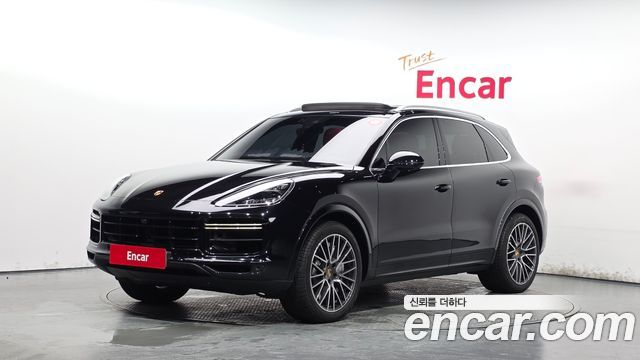 Porsche Cayenne 4.0 Turbo, 2018