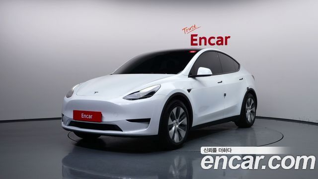 Tesla Model Y RWD, 2023