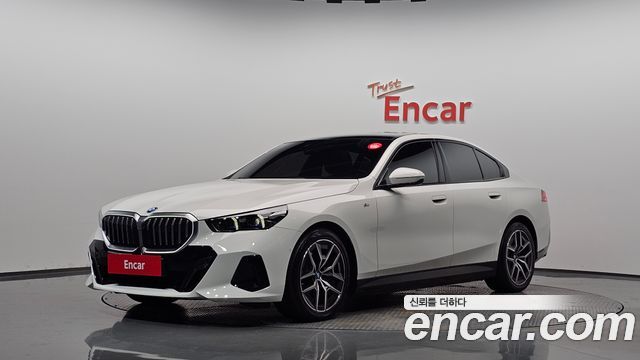 BMW i5 eDrive 40 M Sport, 2023