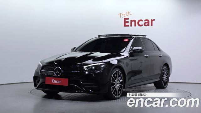 Mercedes-Benz E-Class E350 4MATIC AMG Line, 2023