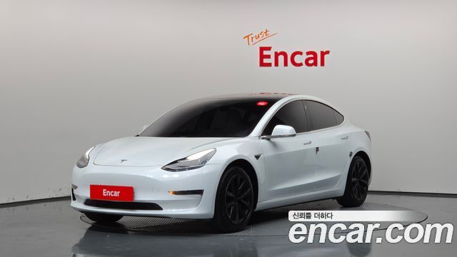 Tesla Model 3 Standard Range Plue RWD, 2020
