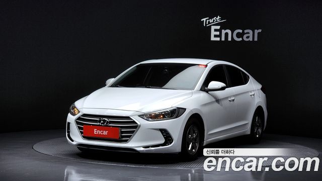 Hyundai AVANTE 1.6 e-VGT SMART, 2018