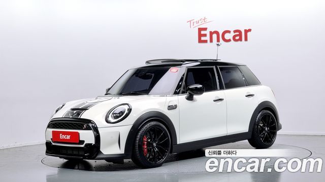 Mini Cooper 5Door Classic, 2022