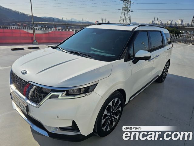 Kia Canival 9-Seater Noblesse, 2021