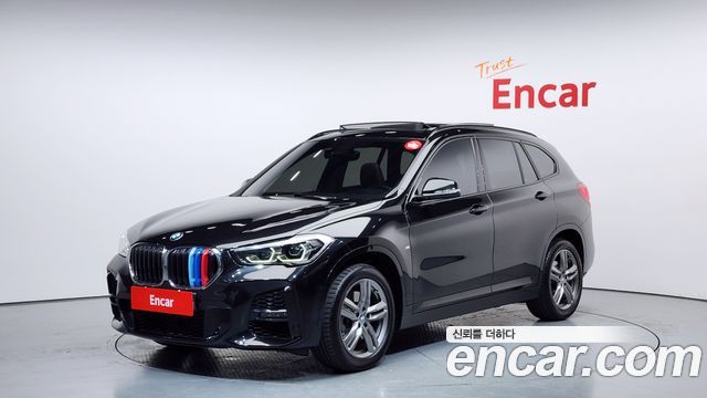 BMW X1 xDrive 20i M Sport, 2022