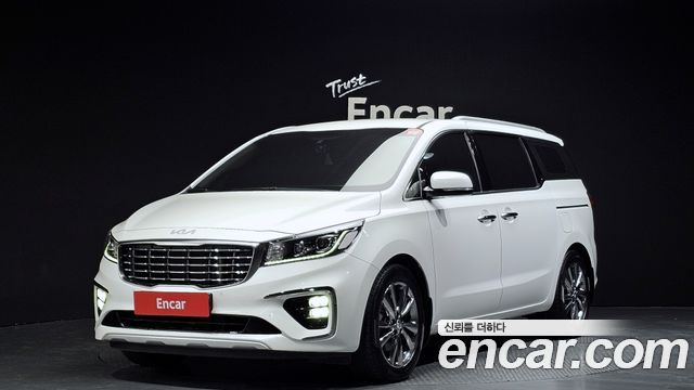 Kia Canival 9-Seater Prstige, 2018