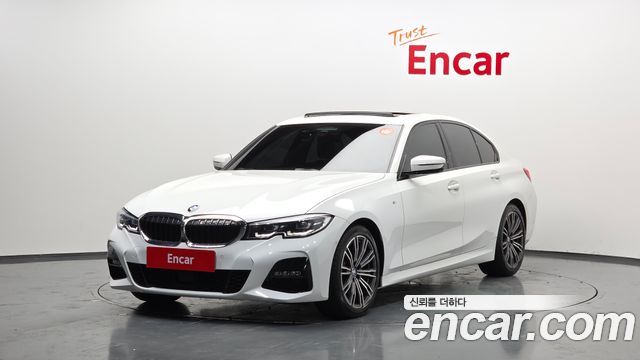 BMW 3-Series 320i M Sport, 2021