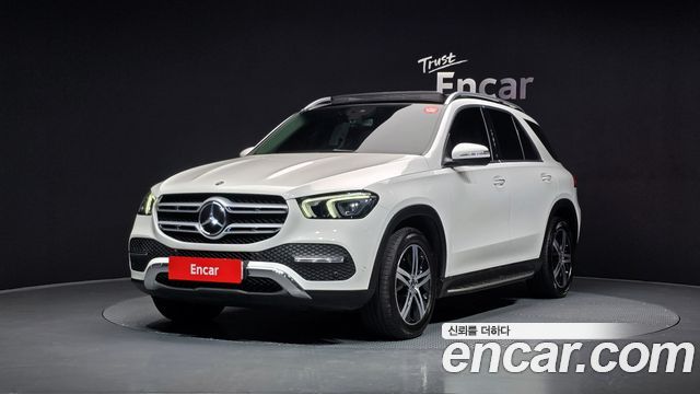 Mercedes-Benz GLE-Class GLE300d 4MATIC, 2020