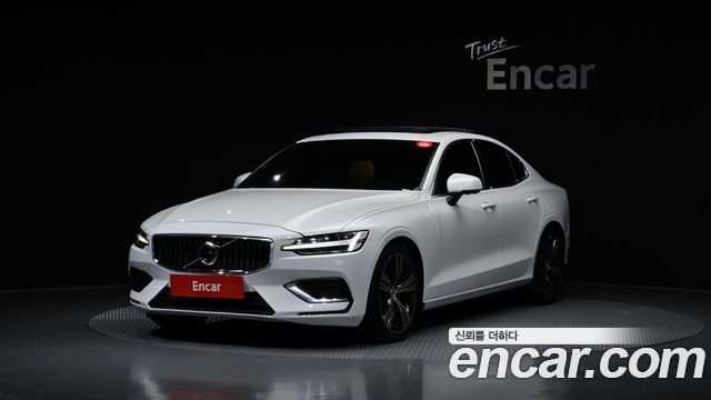 Volvo S60 B5 Inscription, 2021