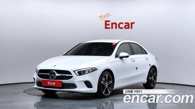 Mercedes-Benz A-Class A250 4MATIC Sedan, 2020