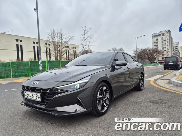 Hyundai AVANTE 1.6, 2020