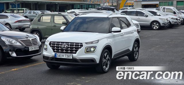Hyundai Venue 1.6 Modern Plus, 2022