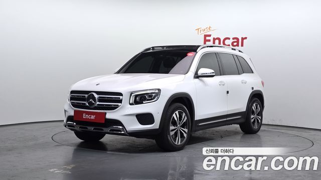 Mercedes-Benz GLB-Class GLB220, 2021