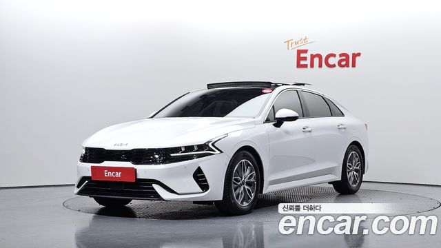 Kia K5 Signature, 2023