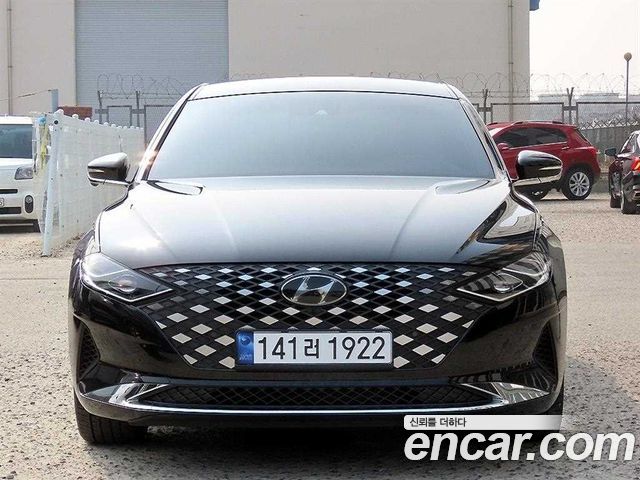 Hyundai Grandeur 3.3, 2022