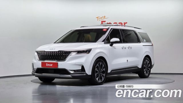 Kia Canival Gasoline 7-Seater Outdoor, 2023