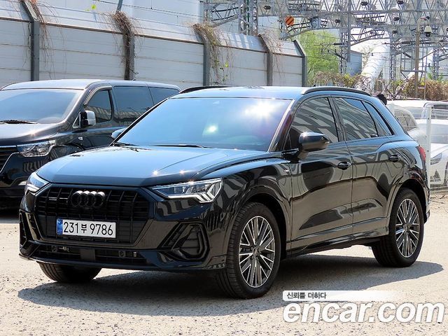 Audi Q3 40 TFSI Quattro Premium, 2025