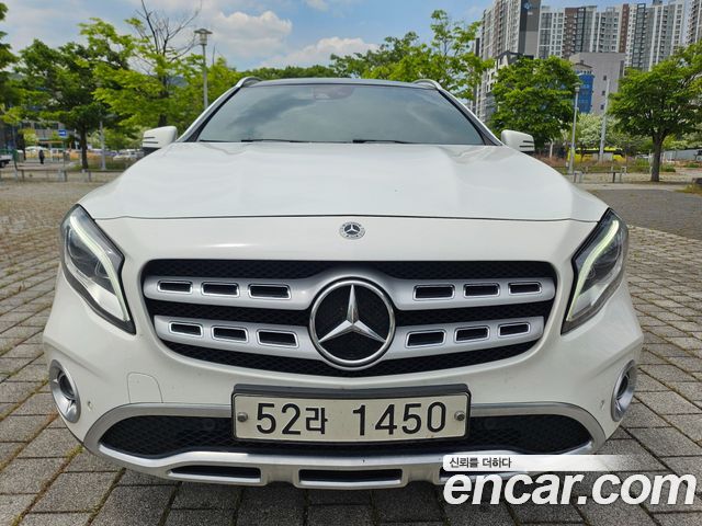 Mercedes-Benz GLA-Class GLA220, 2019