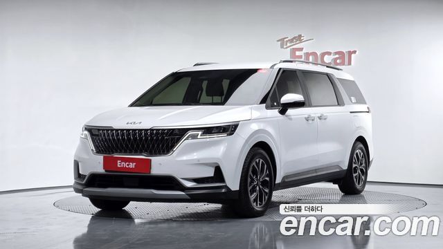 Kia Canival 9-Seater Prestige, 2023