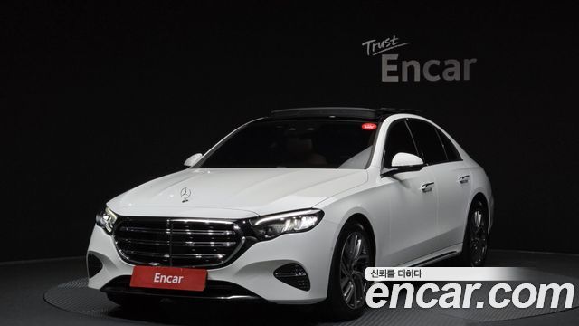 Mercedes-Benz E-Class E220d 4MATIC Exclusive, 2024